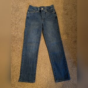 NYDJ Women's Marilyn Straight-Leg Jeans in Medium Blue Wash Size 2P Cool Embrace